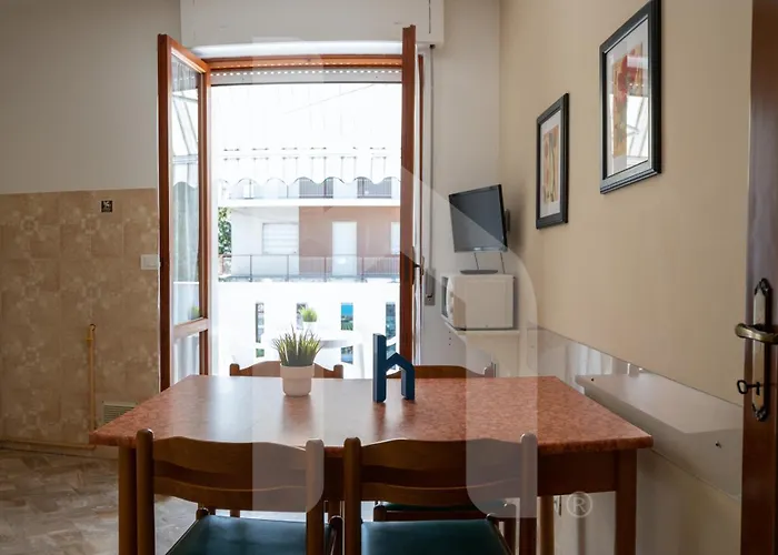 Apartamento Homiday - Via Michetti Pineto