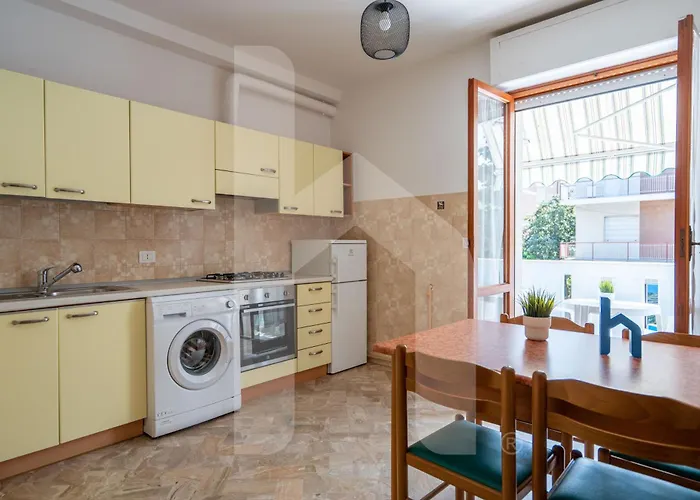 Homiday - Via Michetti Daire Pineto