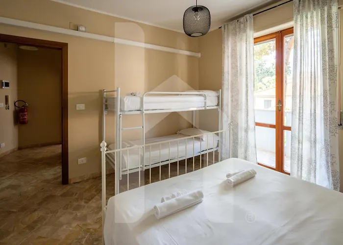 Apartamento Homiday - Via Michetti Pineto